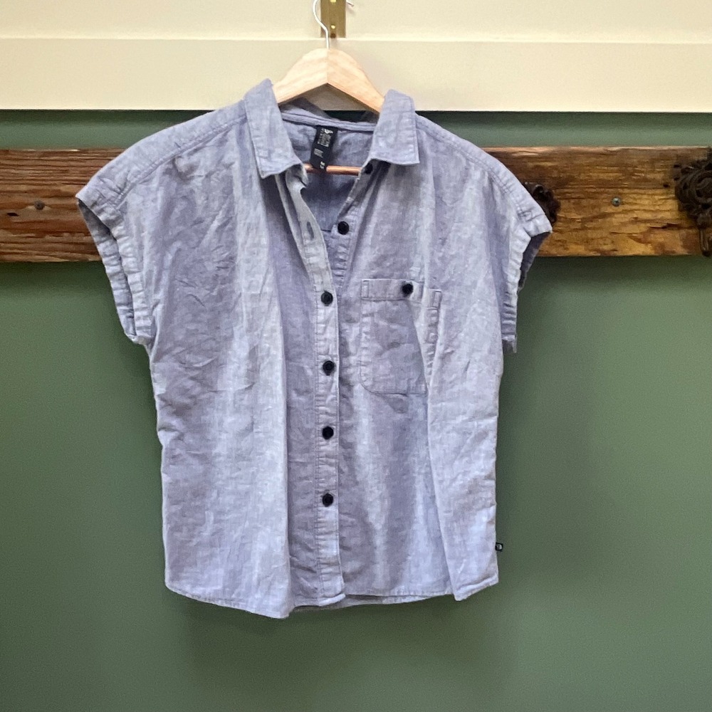 Mountain Hardwear Womens Blue Hemp Organic Cotton Short Sleeve Button Up Shirt M